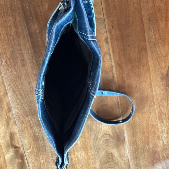 Matt & Nat vegan leather bag black & olive crossbody 2 straps lined brass trim - Picture 8 of 8